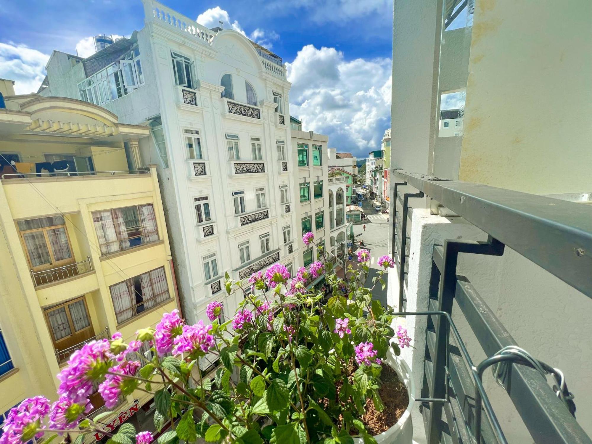 Vu Nhi Hotel Đà Lạt Extérieur photo